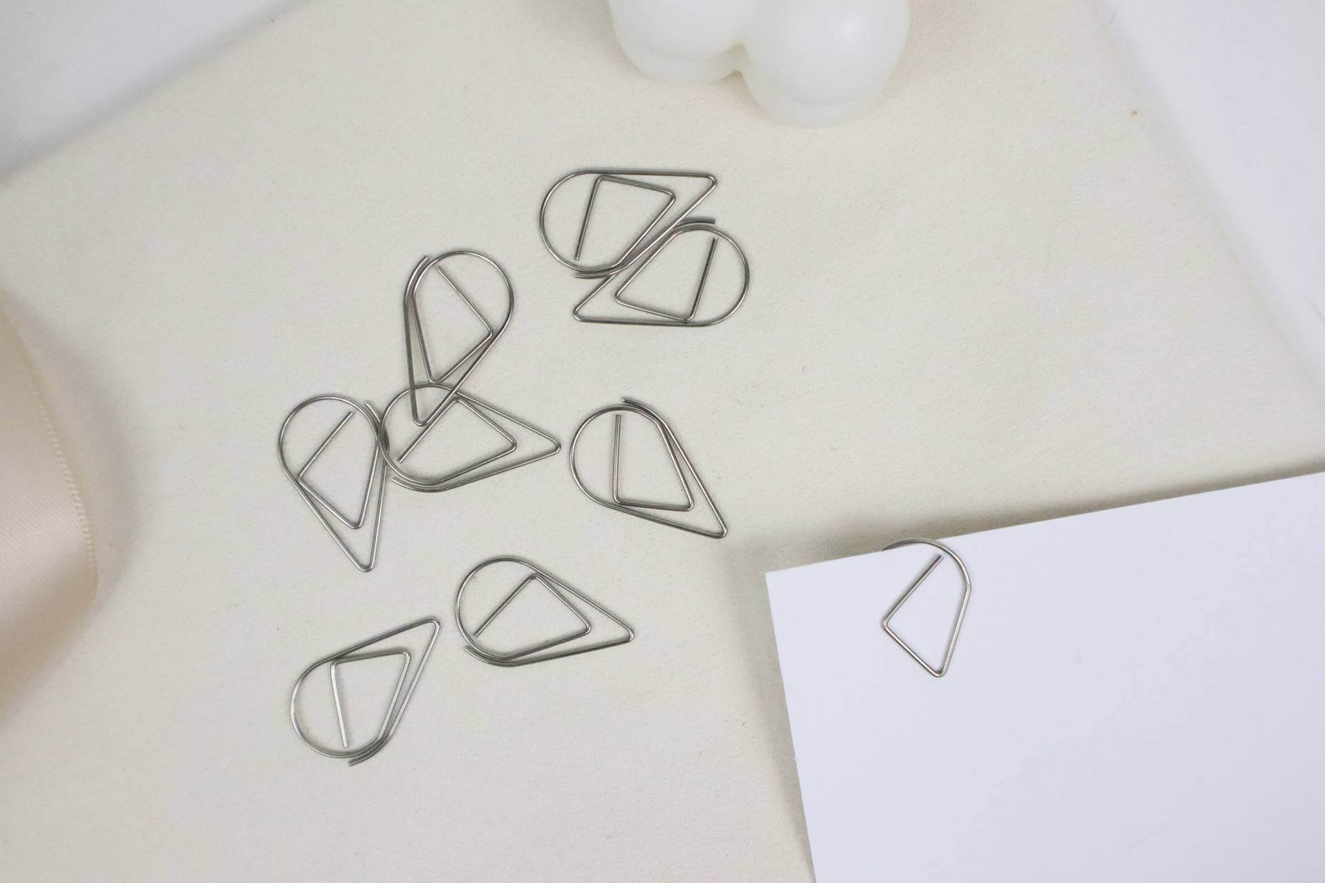 Teardrop Paperclips 1