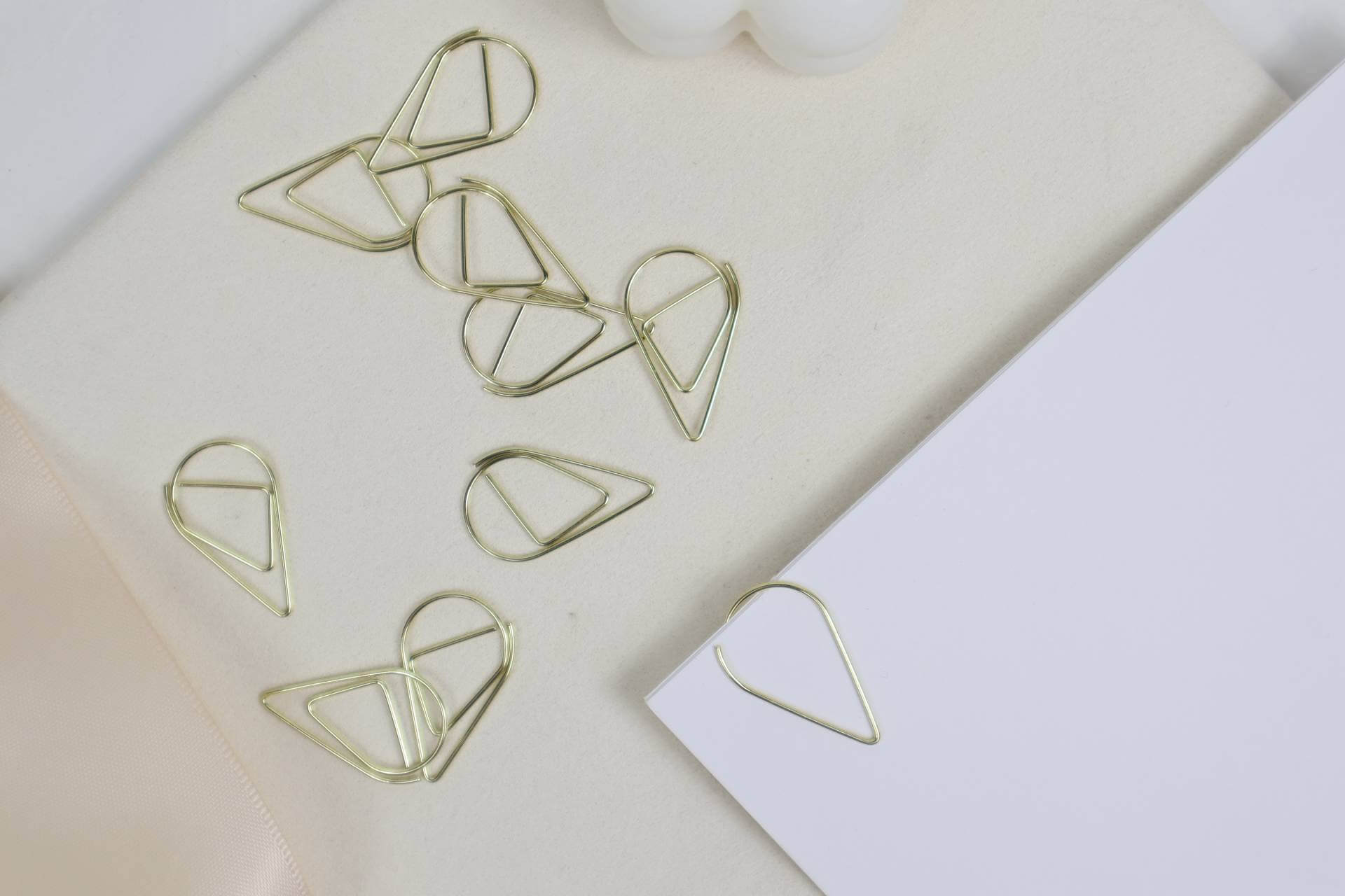 Teardrop Paperclips 6